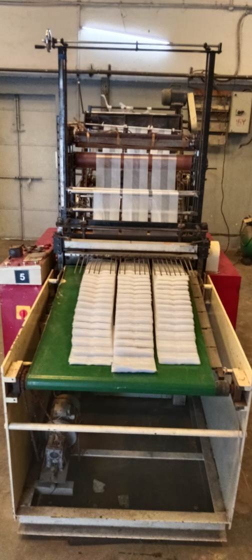 Double Decker Bag Cutting Sealing Machine Dilip