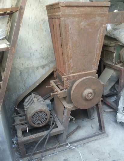 Used Plastic Dana Grinding Machine